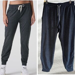 Vuori Women’s Performance Joggers Charcoal Heather Size Small